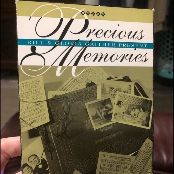 5/$10 Bill & Gloria Gaither Present Precious Memories VHS tape - Picture 7 of 8